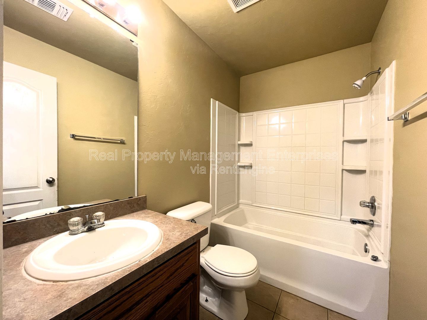 Gallery Image 25