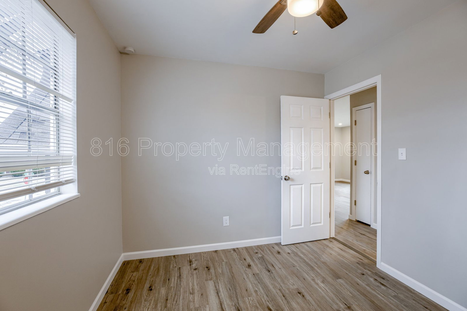 Gallery Image 37