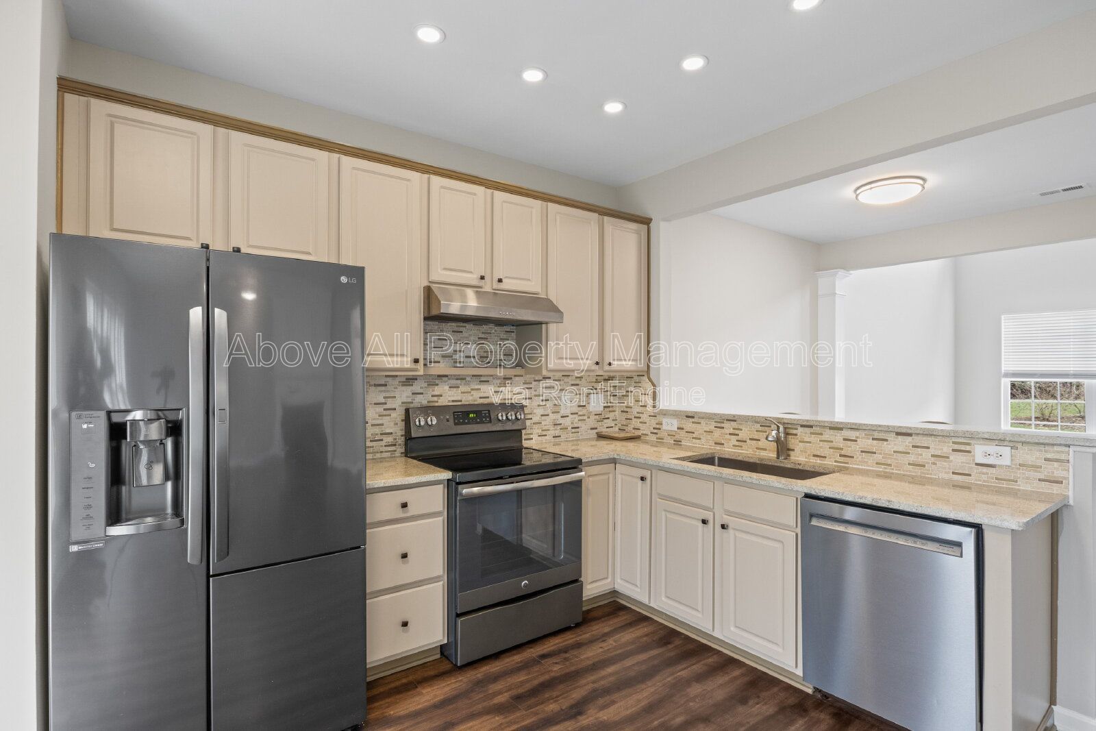 Gallery Image 12