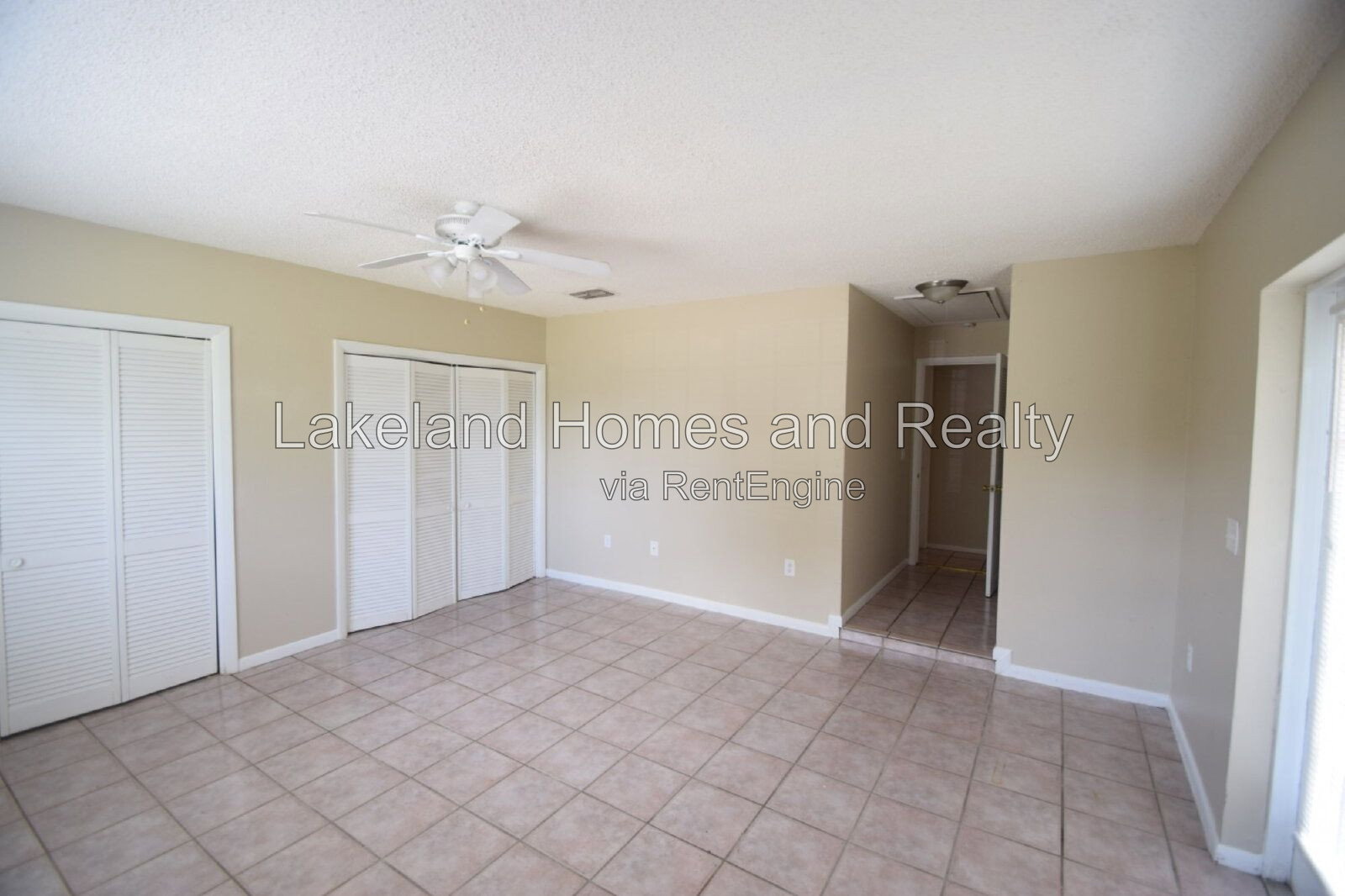 Gallery Image 19