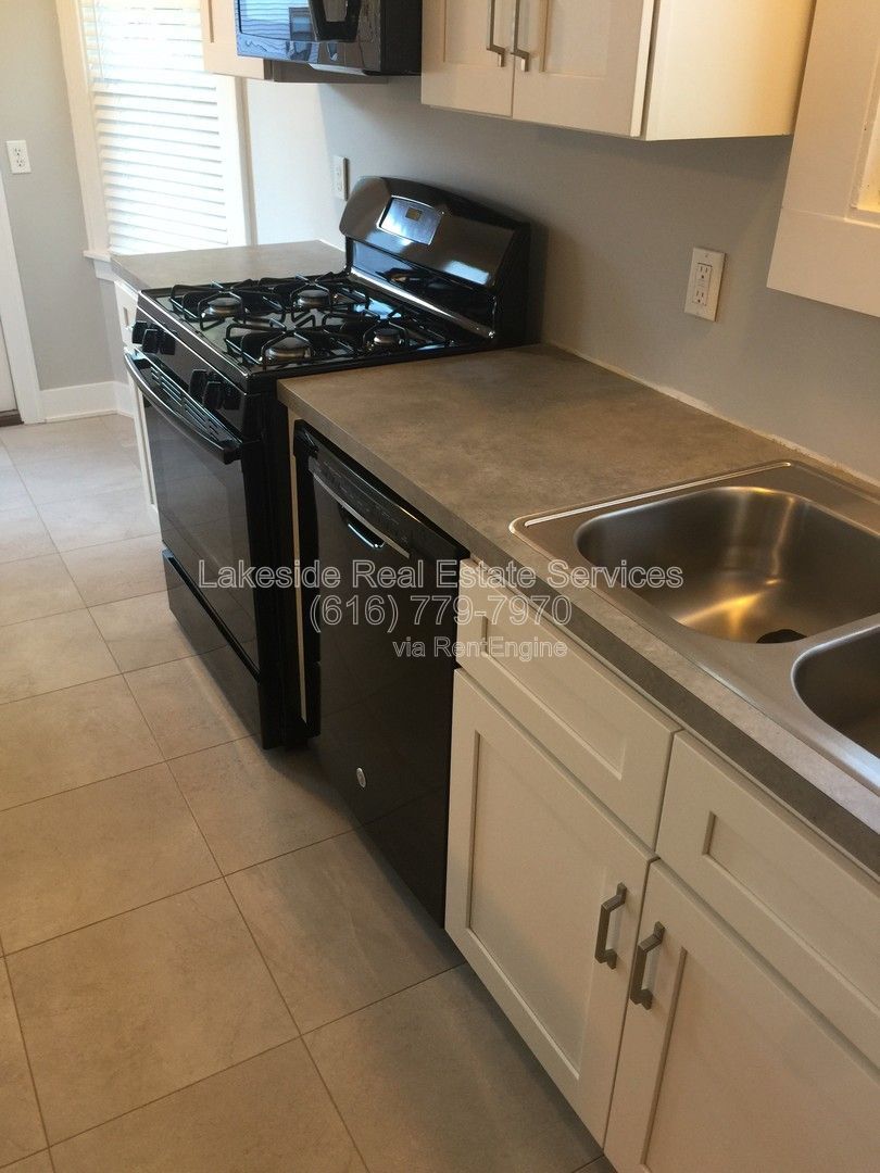 Gallery Image 12