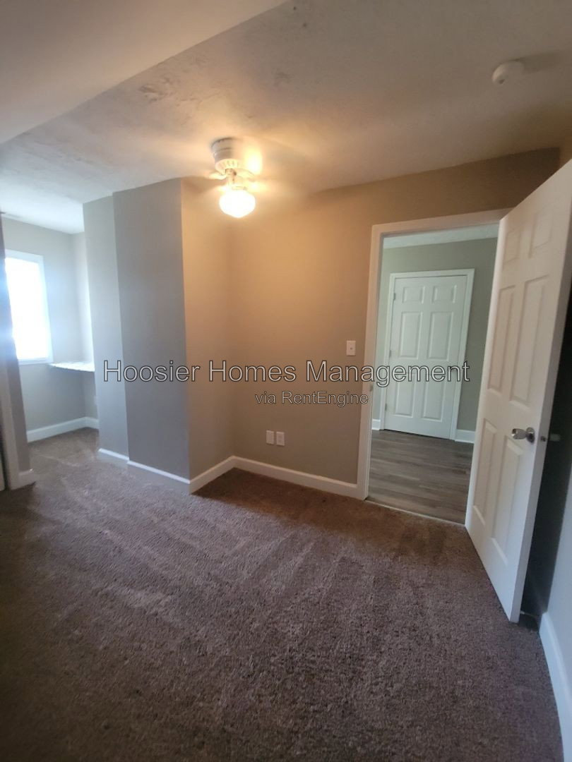 Gallery Image 16