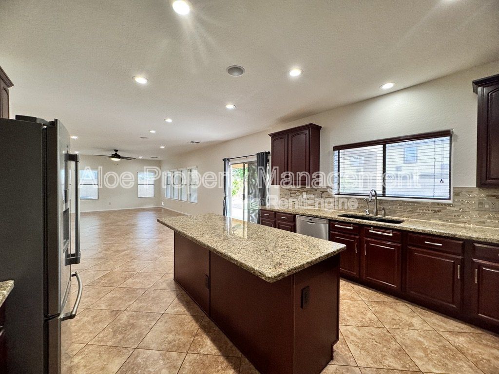 Gallery Image 46