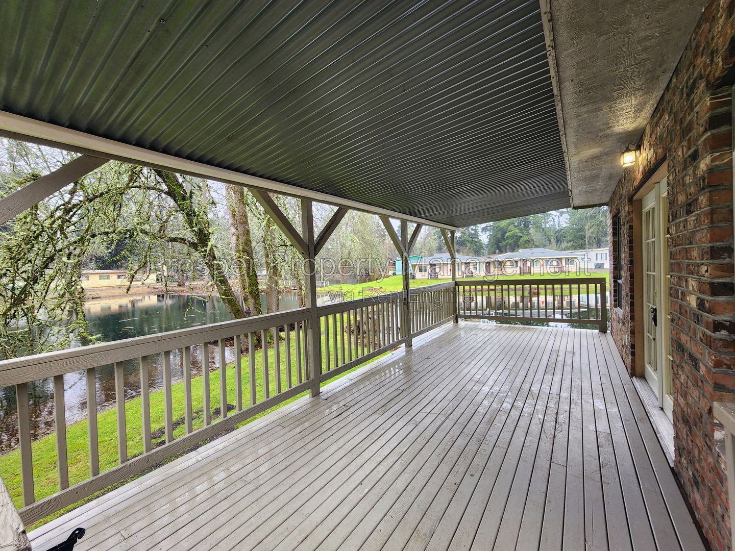 Gallery Image 18