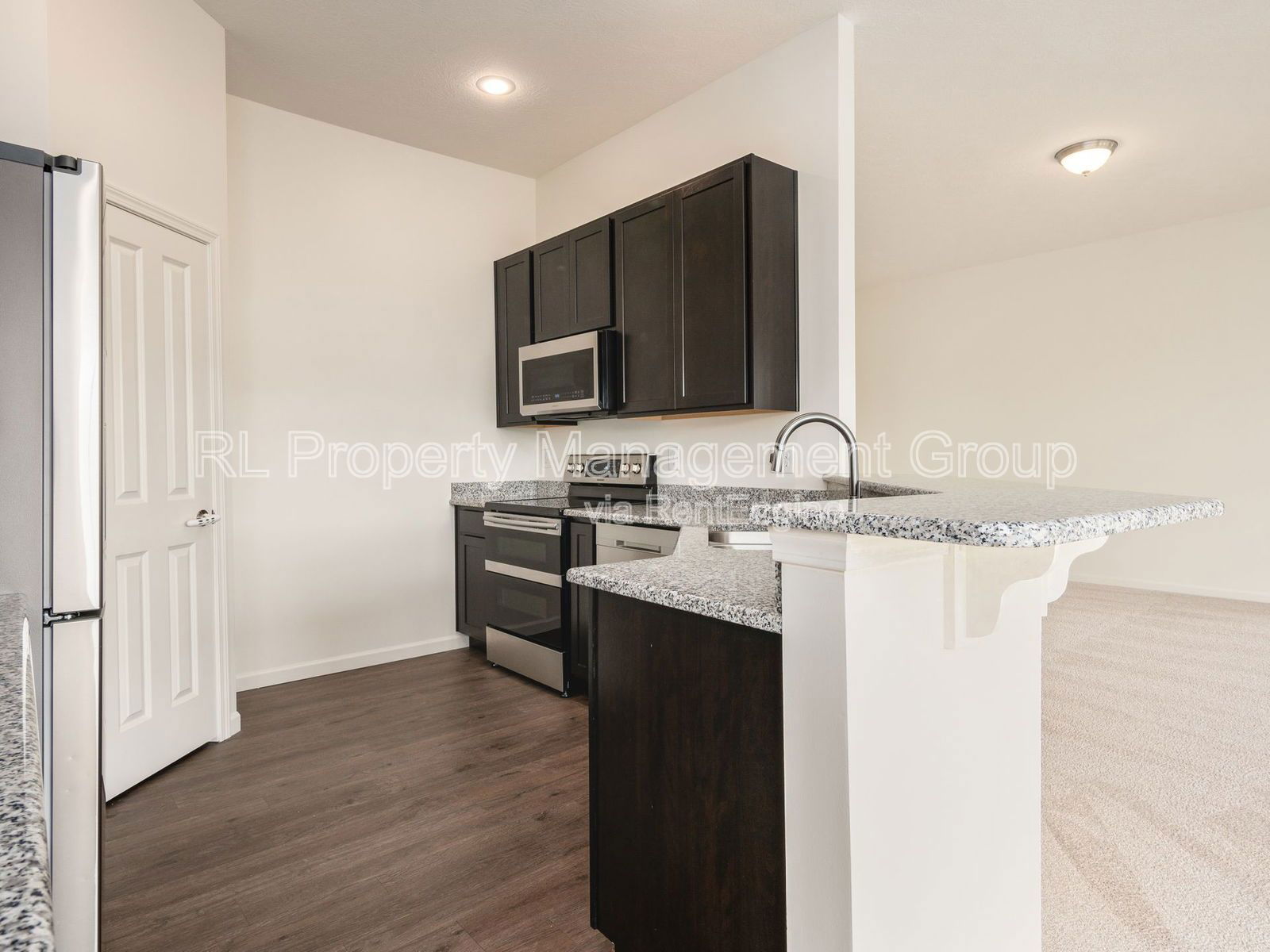 Gallery Image 18
