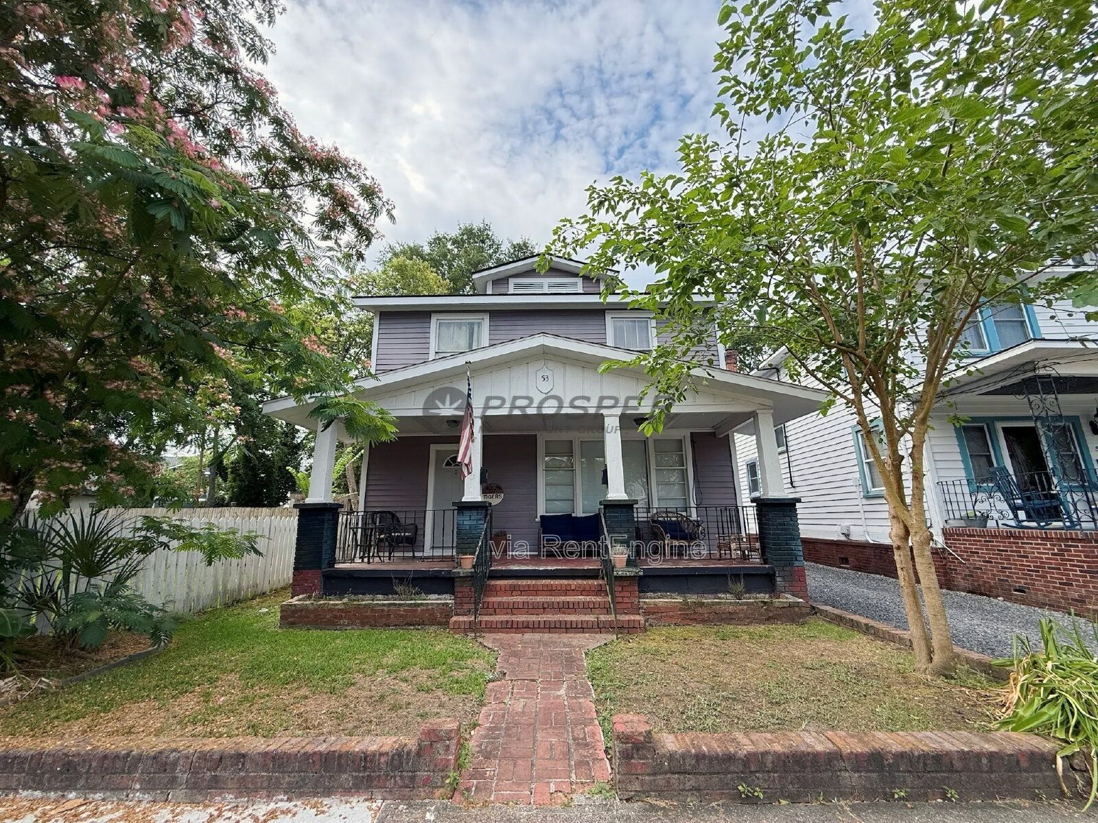 Gallery Image 0