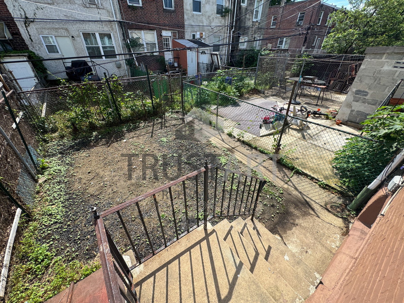 Gallery Image 15