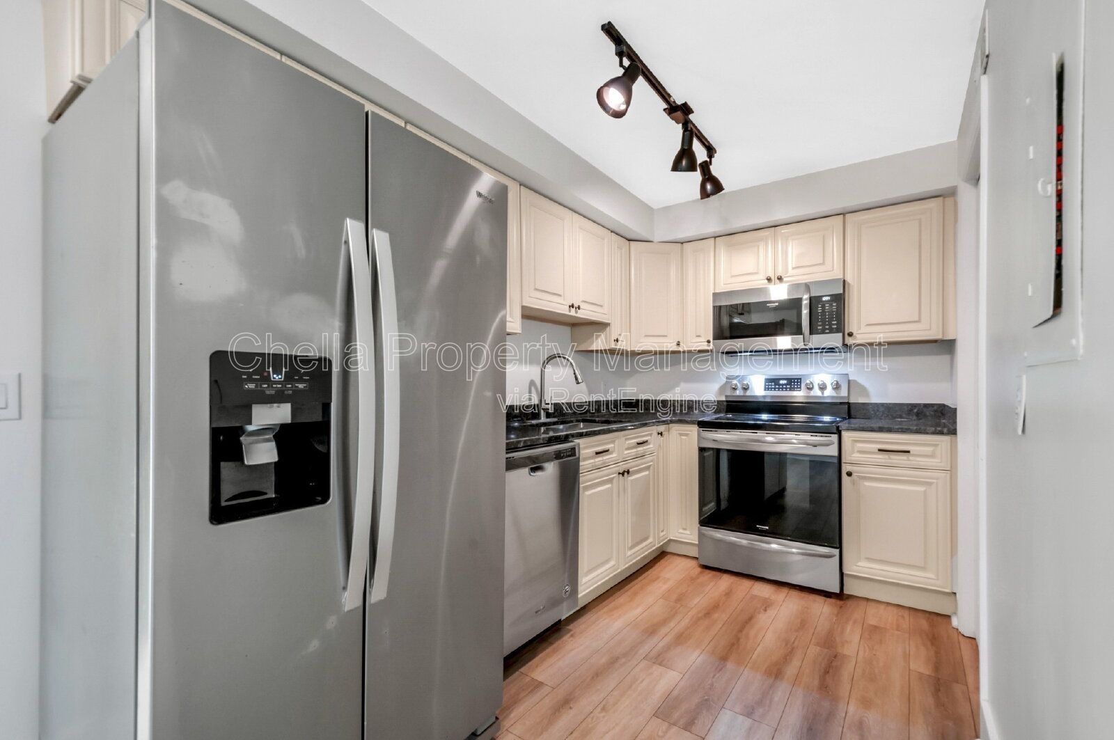 Gallery Image 9