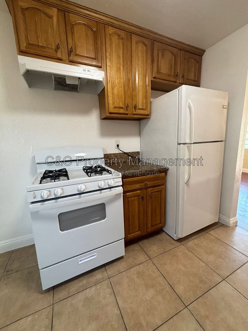 Gallery Image 0