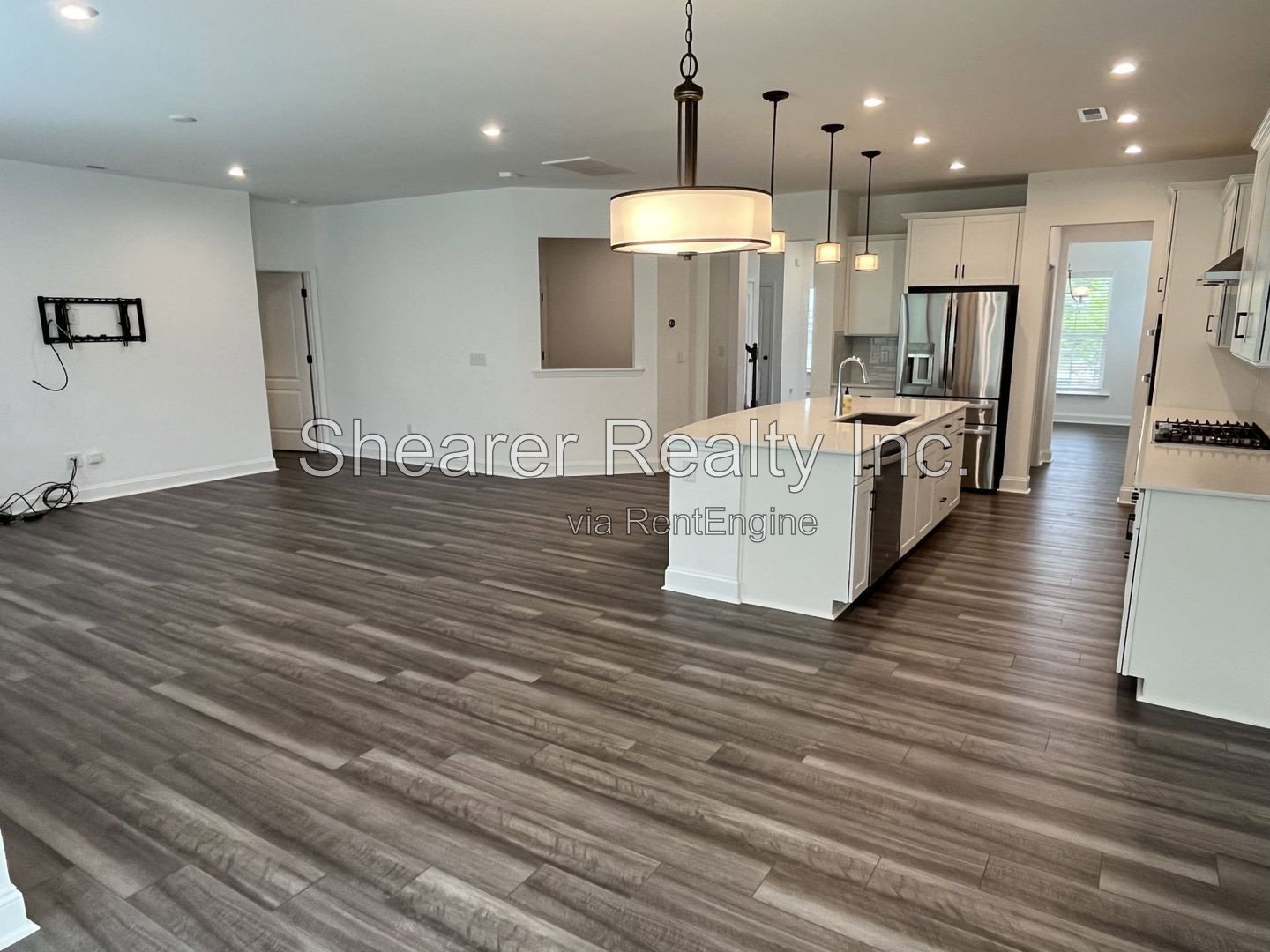 Gallery Image 16