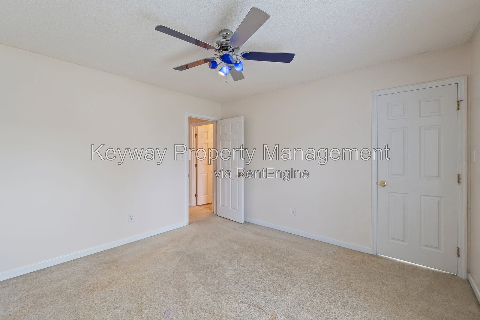 Gallery Image 17