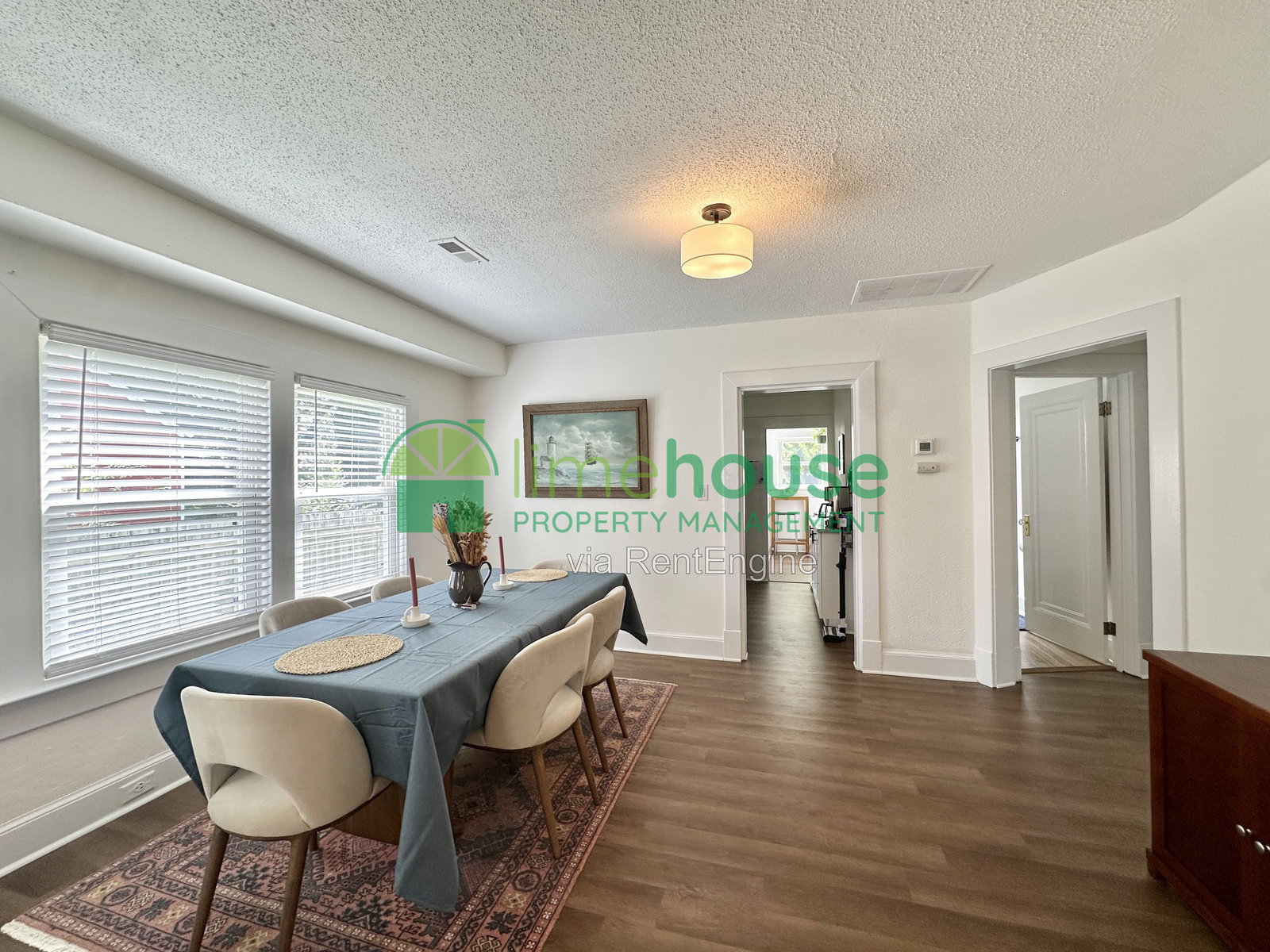 Gallery Image 17