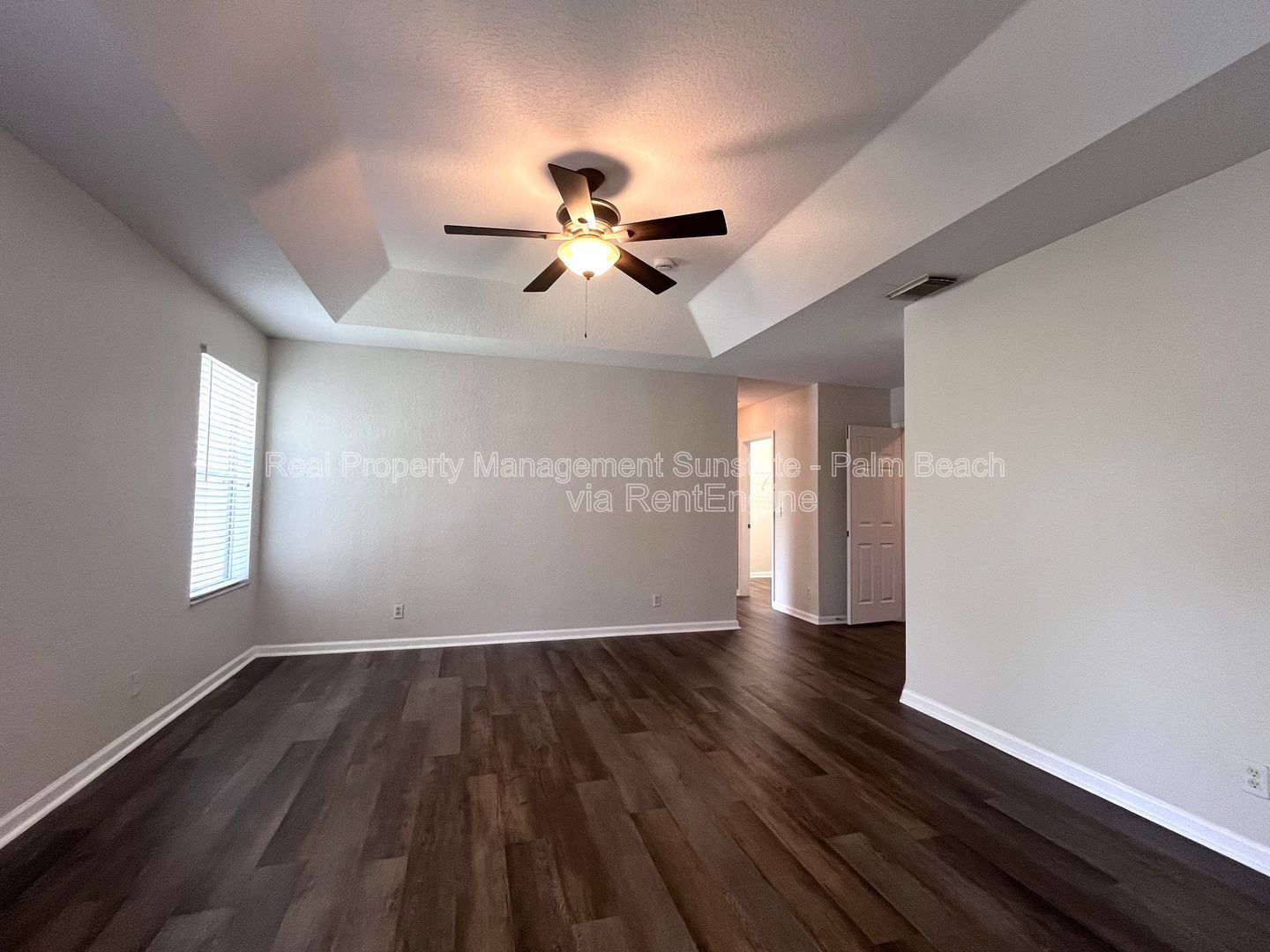 Gallery Image 19