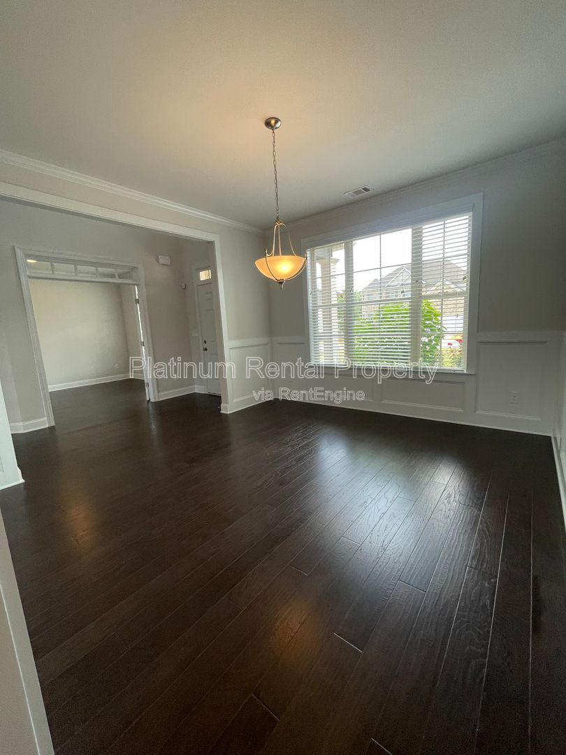 Gallery Image 30