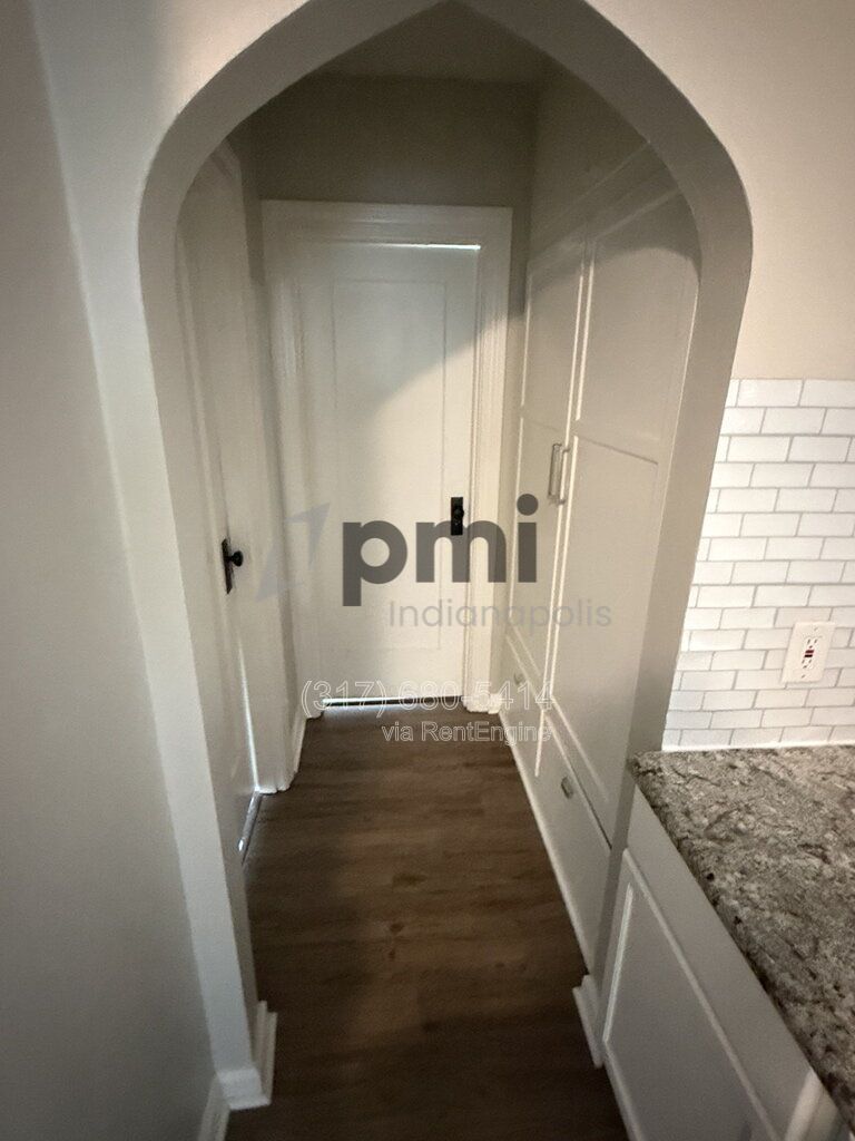 Gallery Image 14