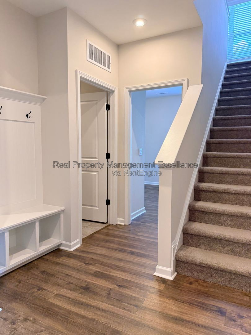 Gallery Image 33