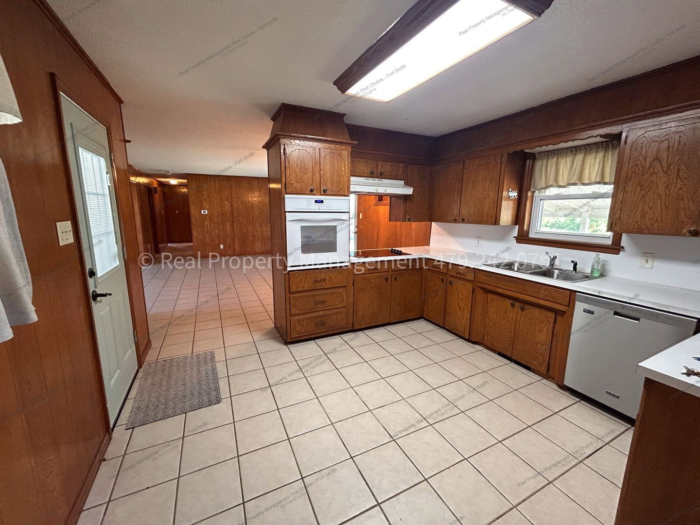 Gallery Image 14