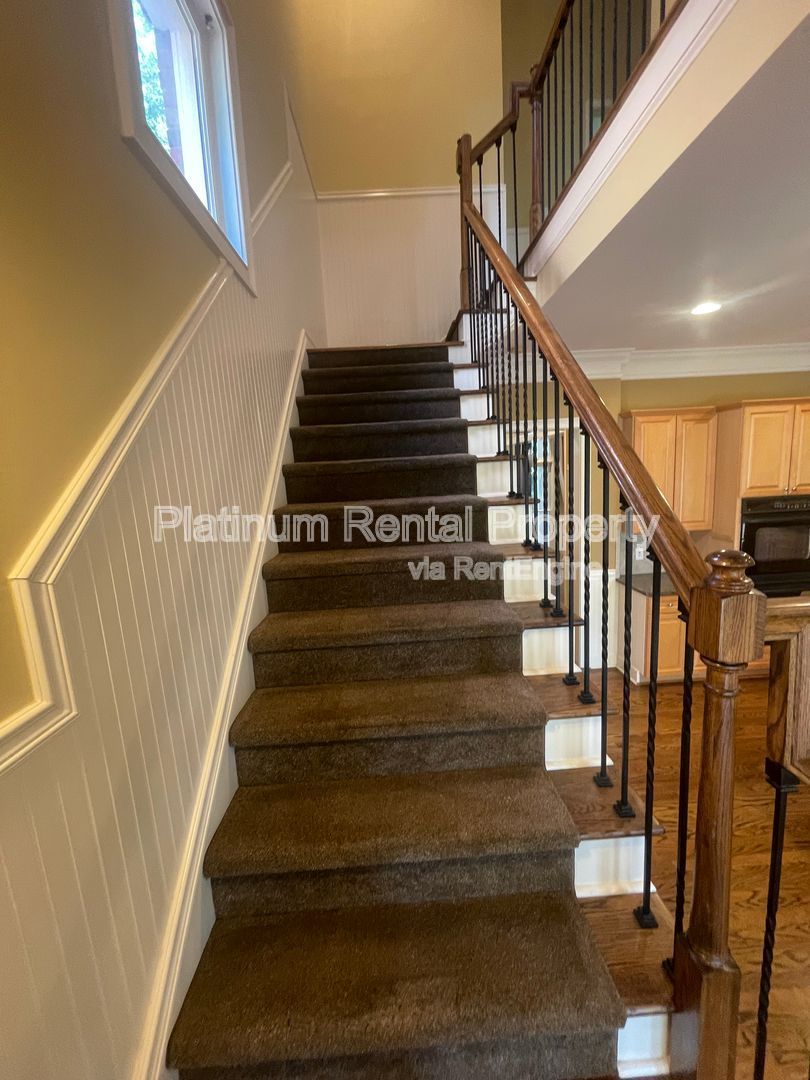Gallery Image 35