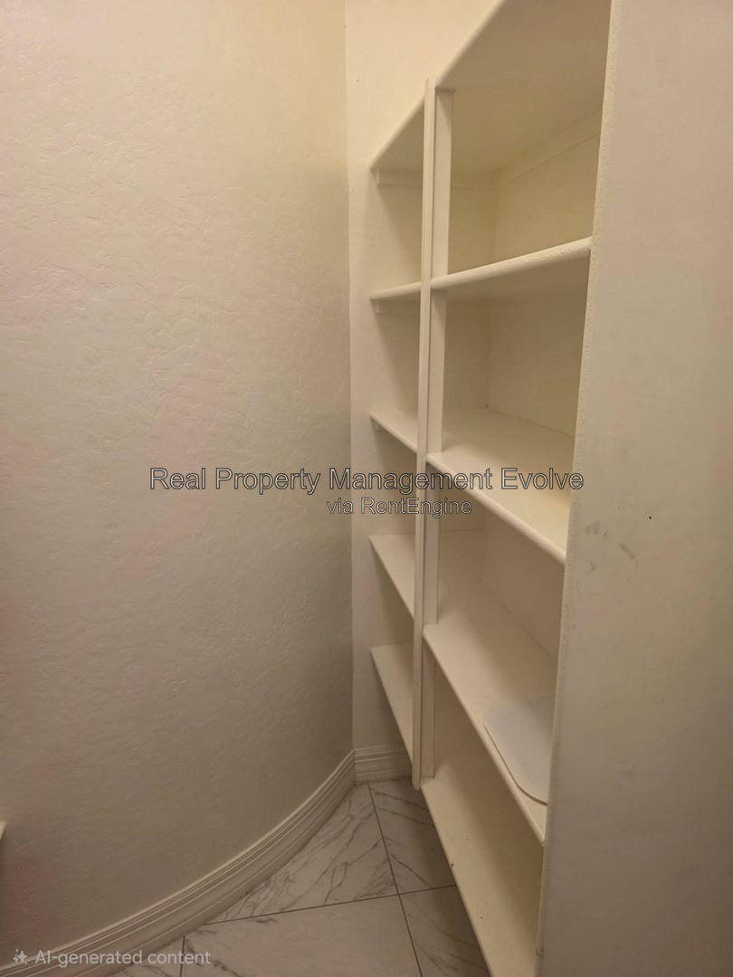 Gallery Image 43