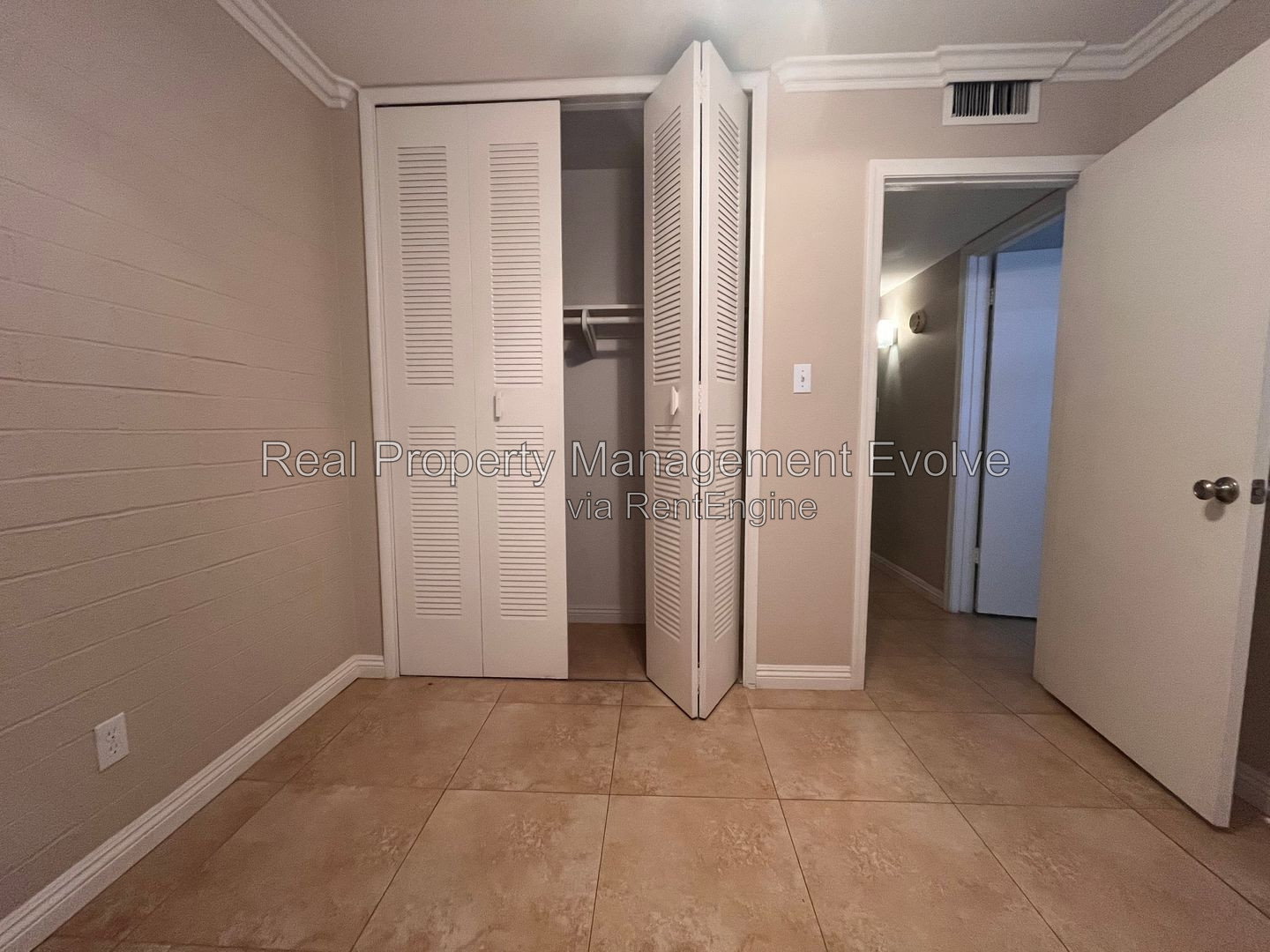 Gallery Image 21