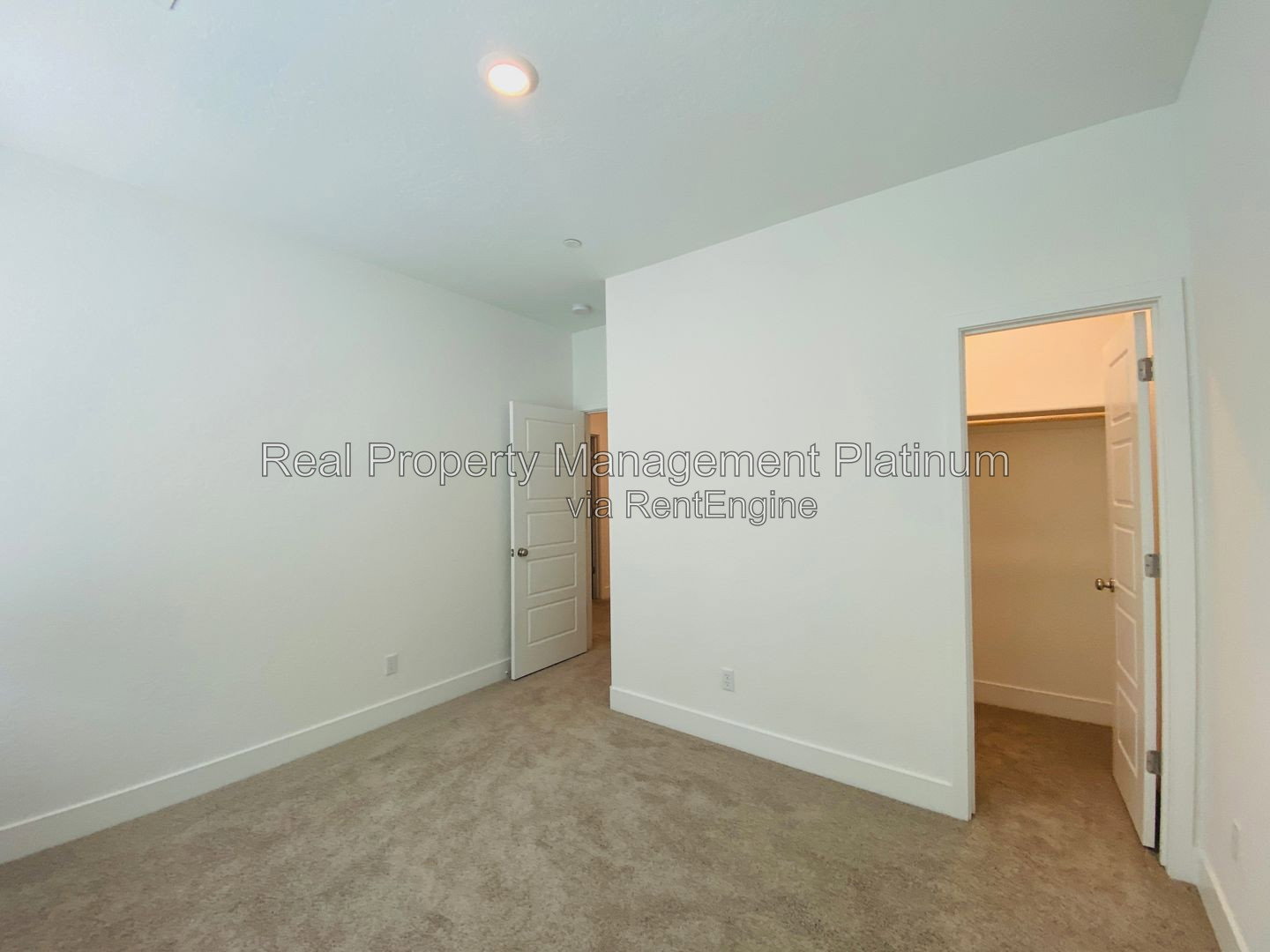 Gallery Image 29