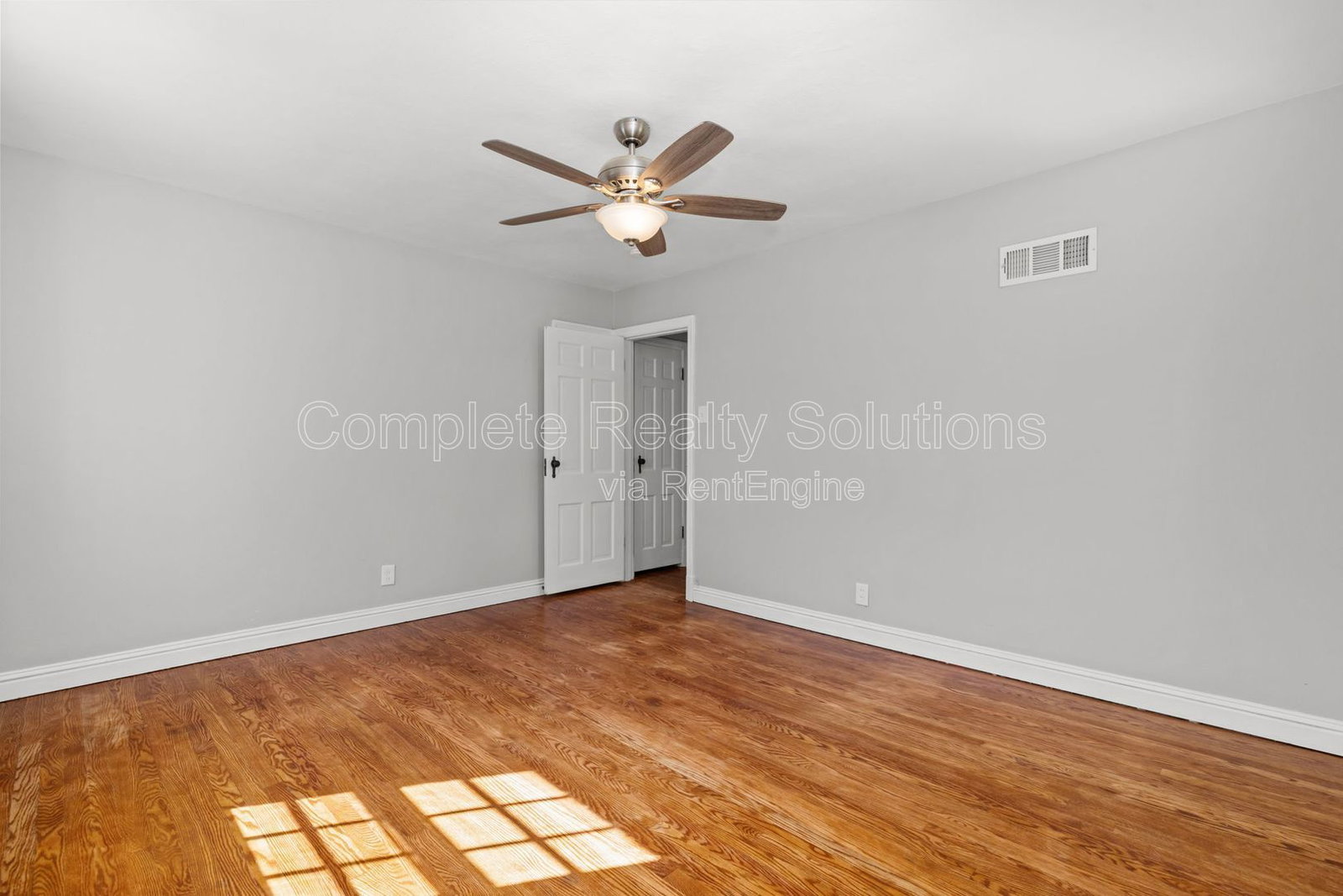 Gallery Image 21