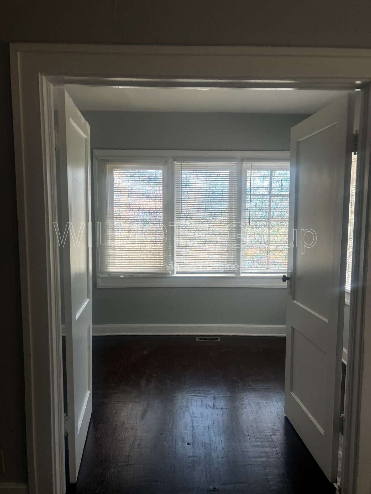 Gallery Image 15
