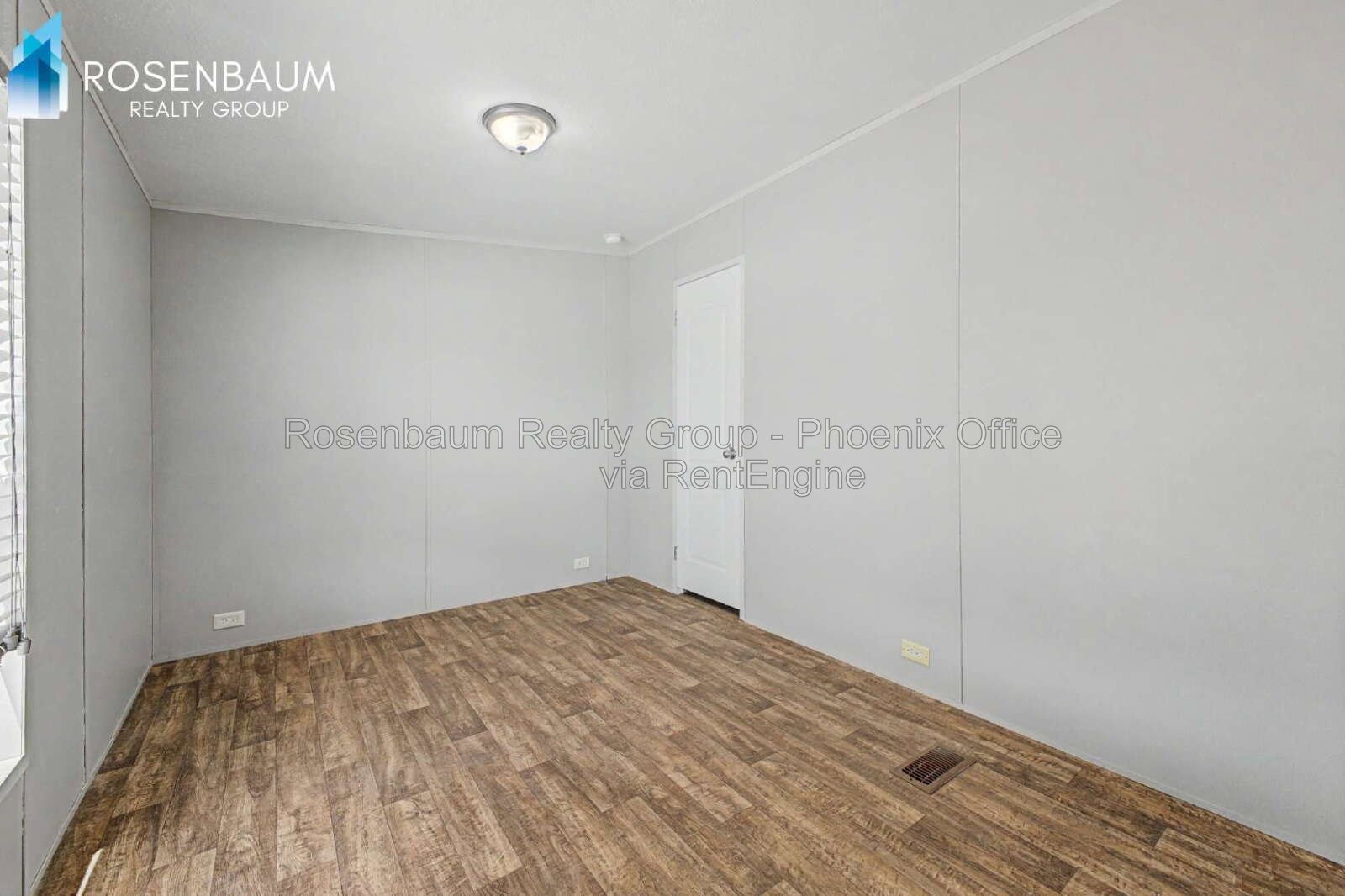Gallery Image 18