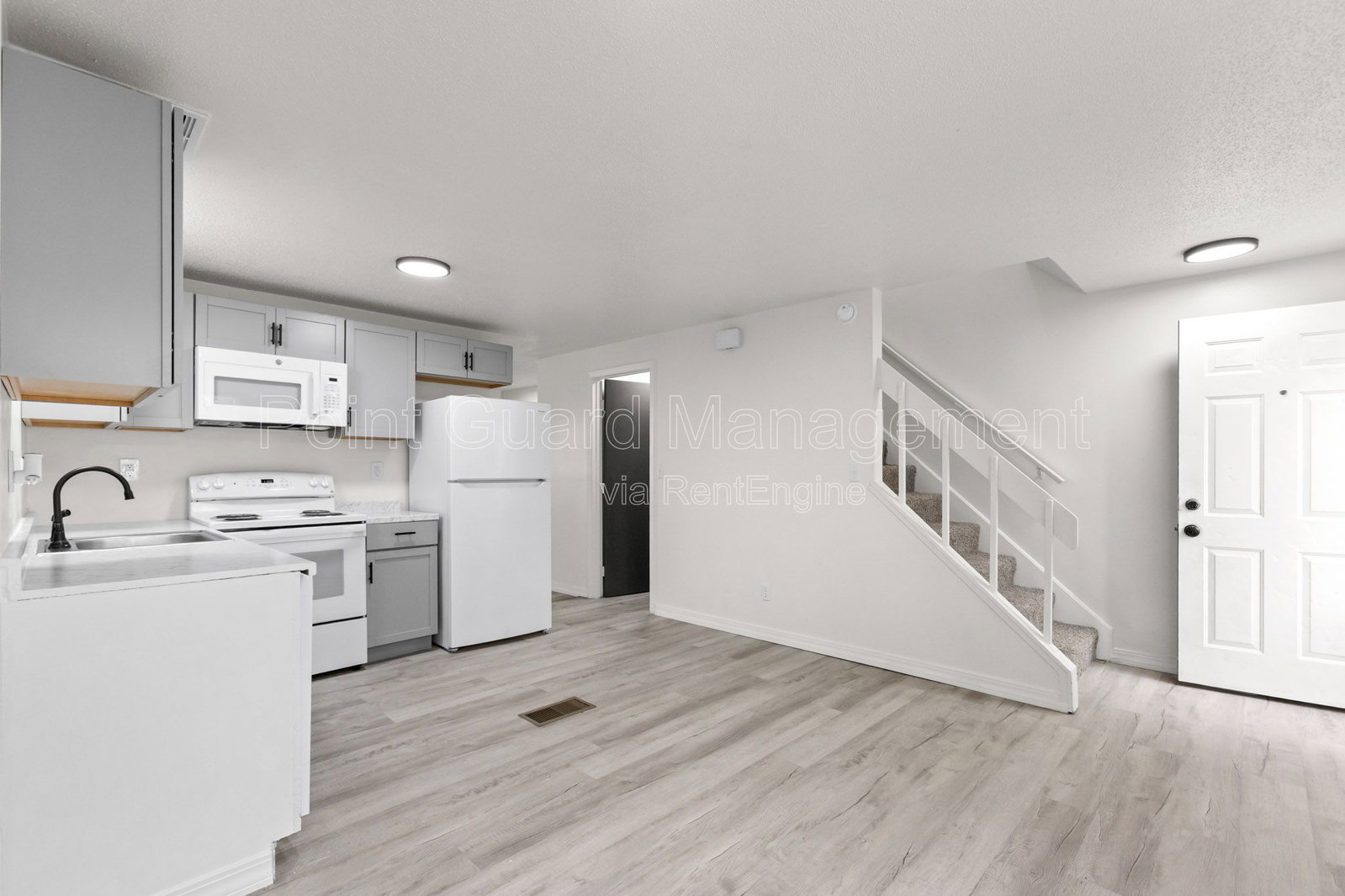 Gallery Image 0