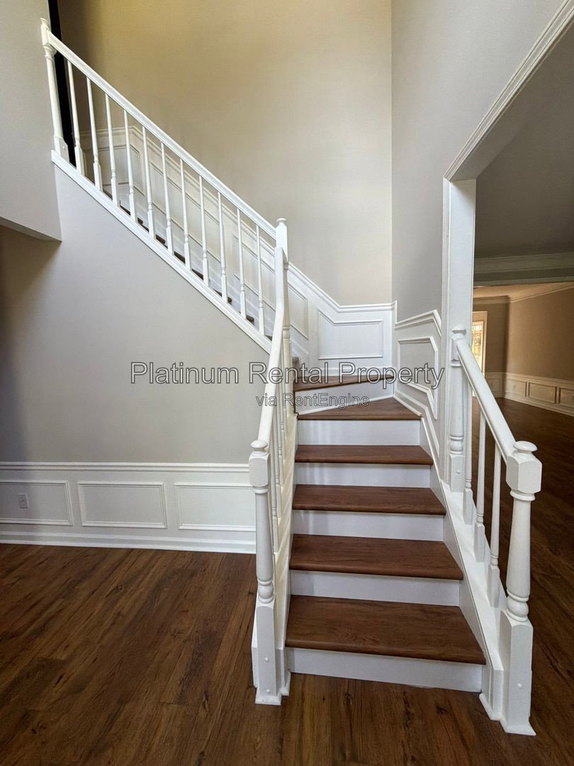 Gallery Image 15