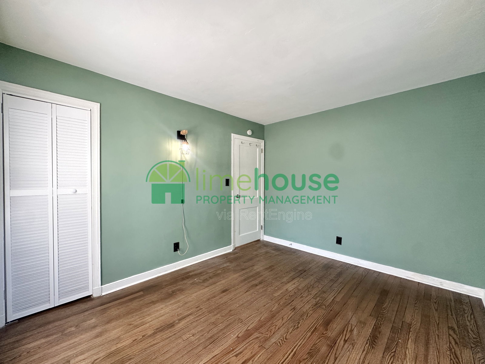 Gallery Image 19