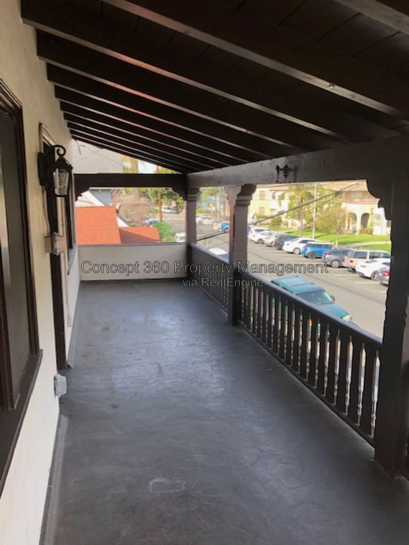 Gallery Image 35