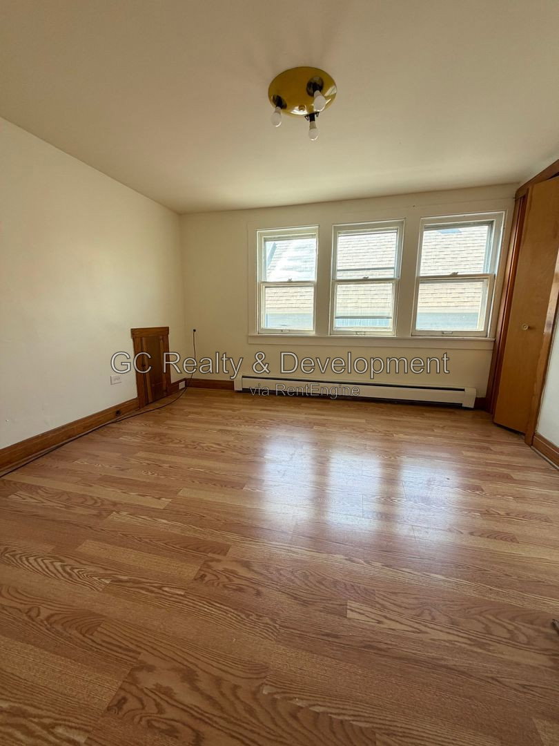 Gallery Image 17