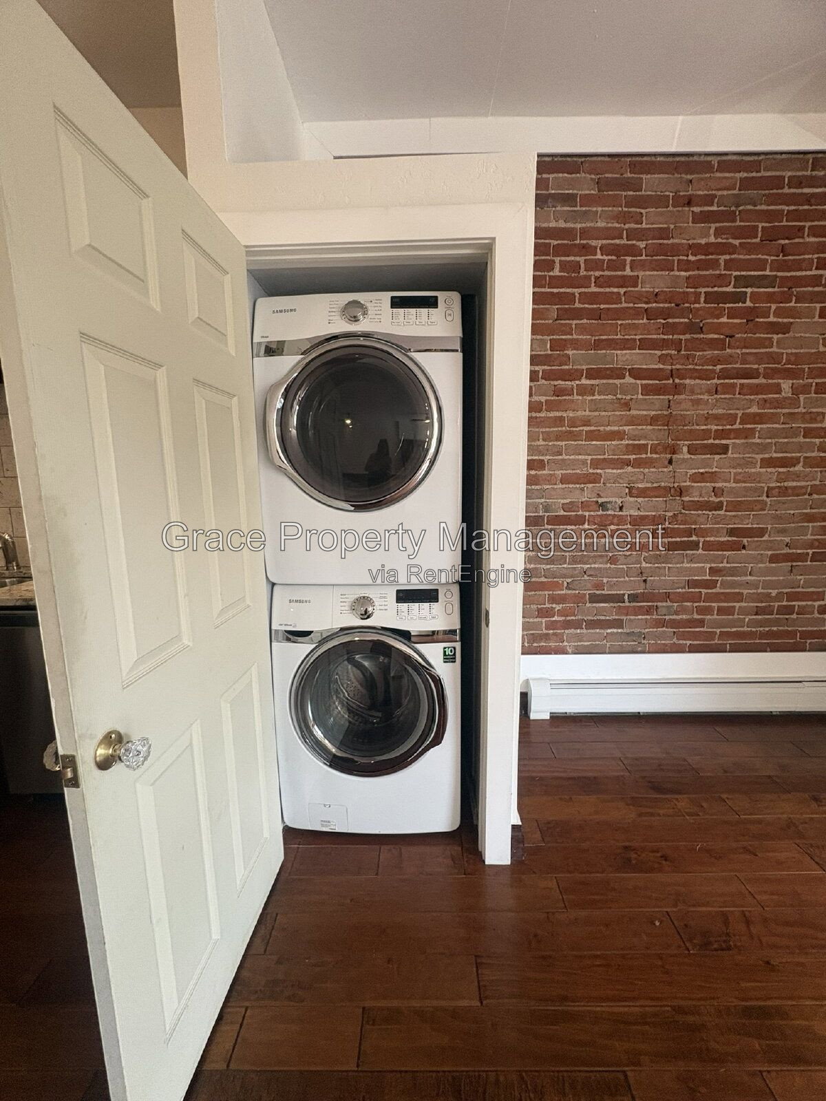Gallery Image 16