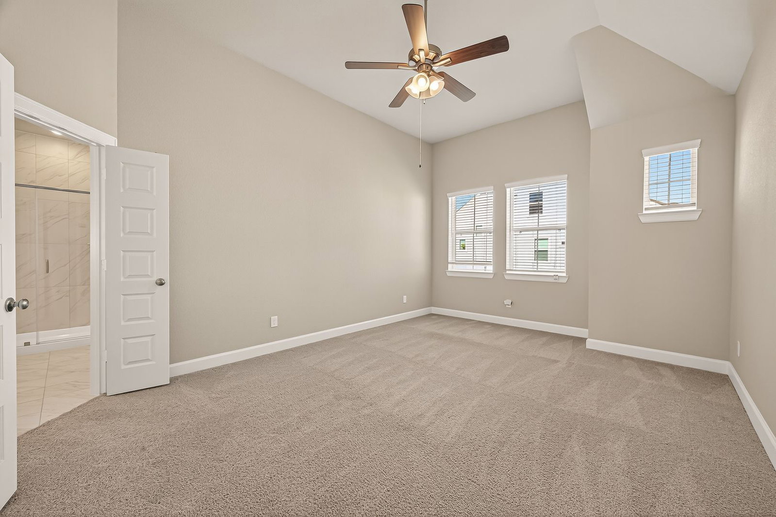 Gallery Image 19