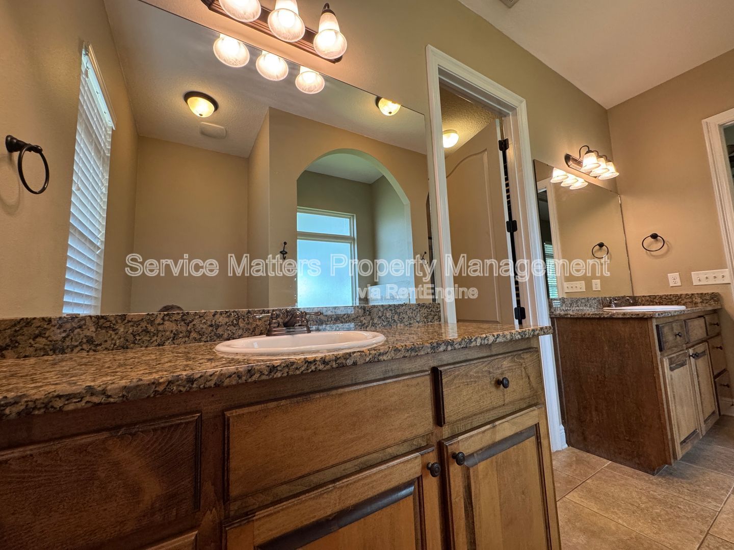 Gallery Image 17