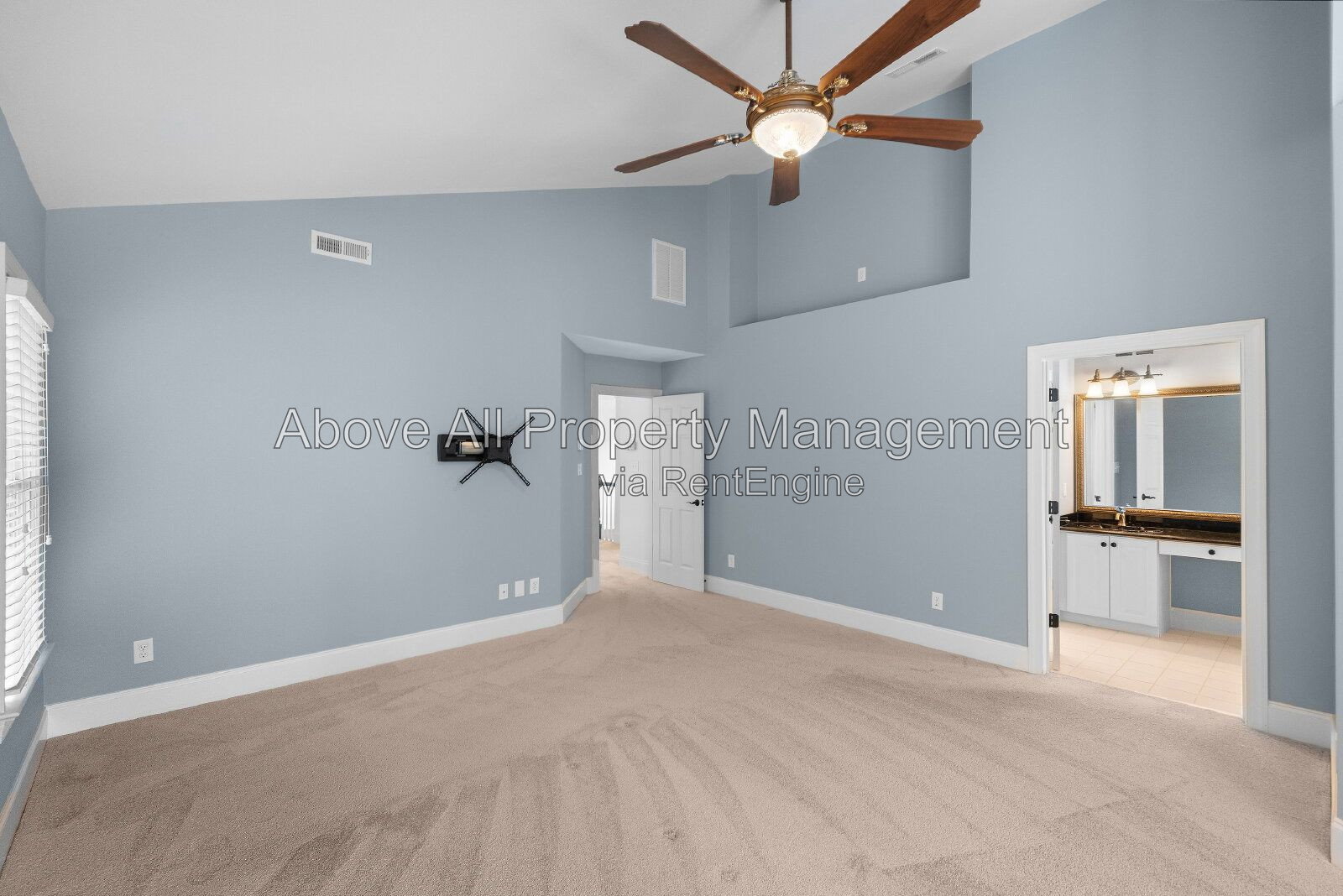 Gallery Image 34