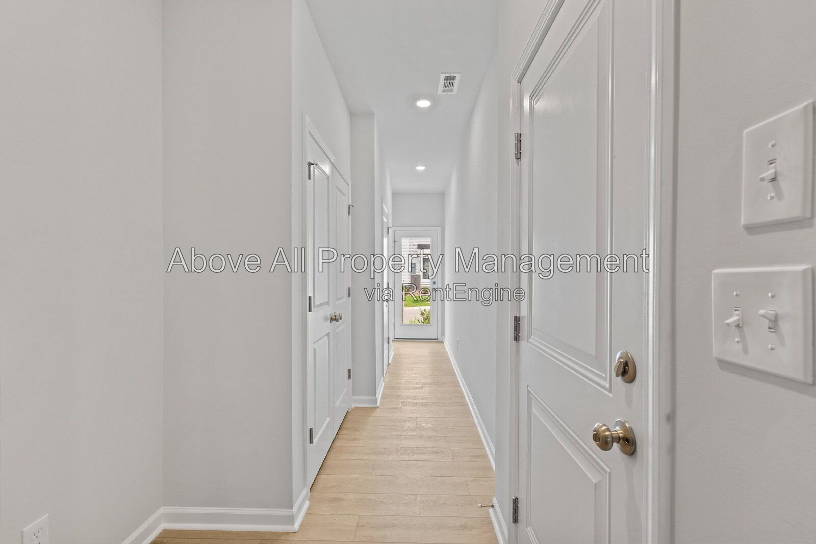 Gallery Image 19