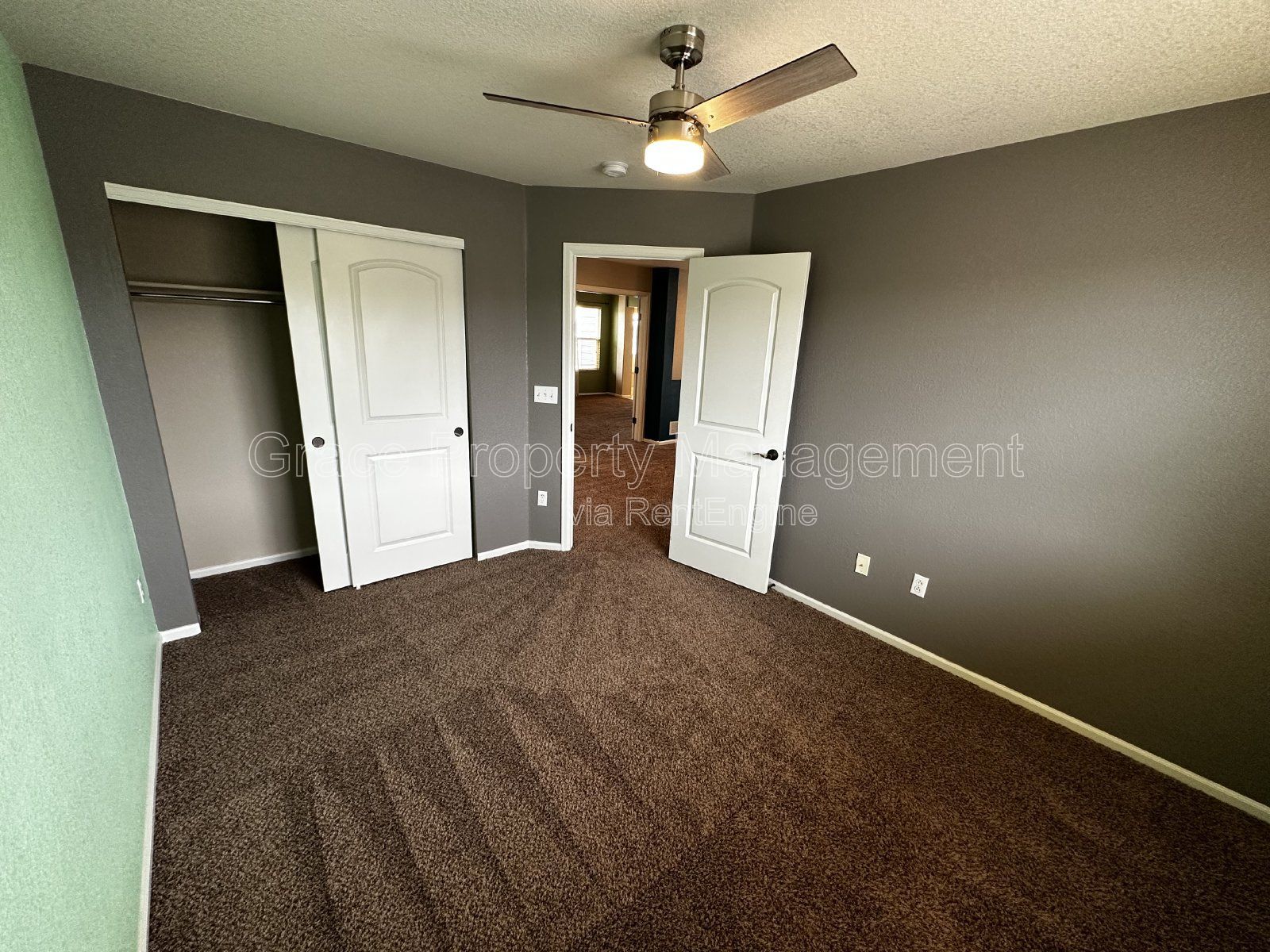 Gallery Image 33