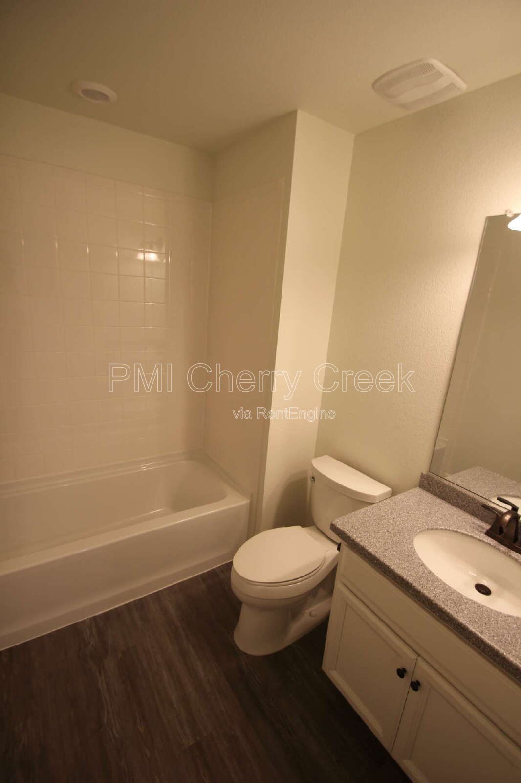 Gallery Image 37