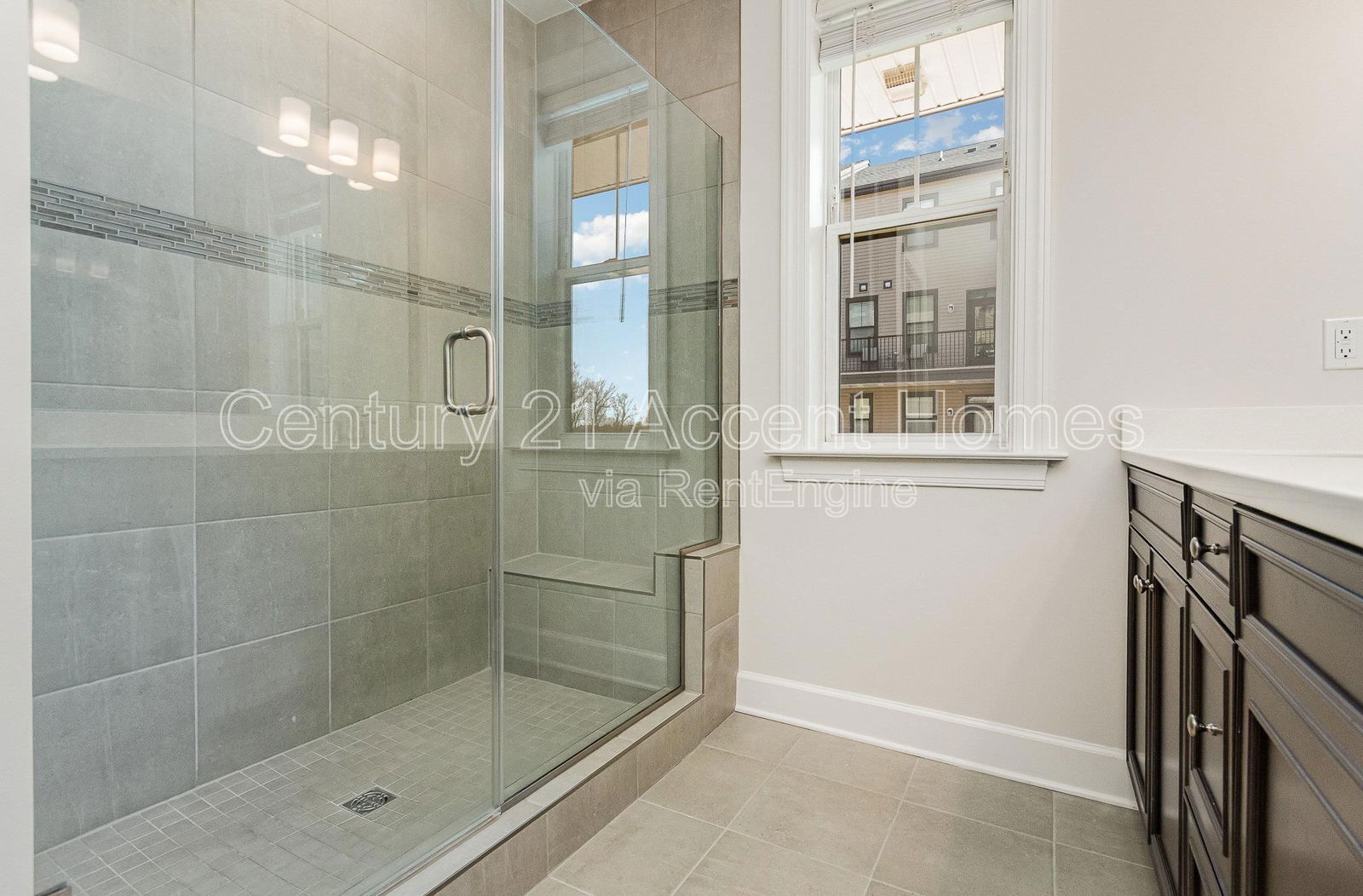 Gallery Image 19
