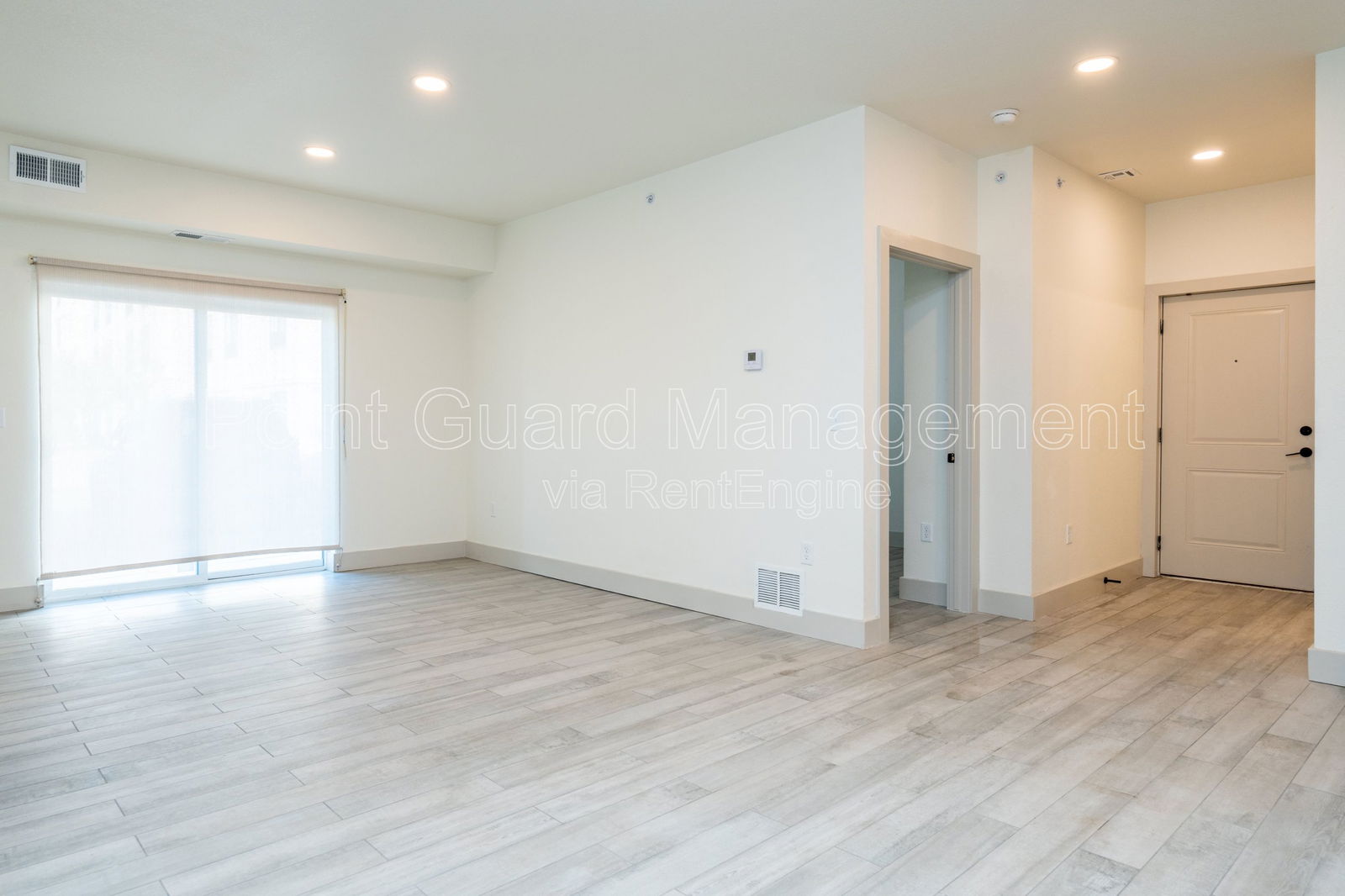 Gallery Image 16