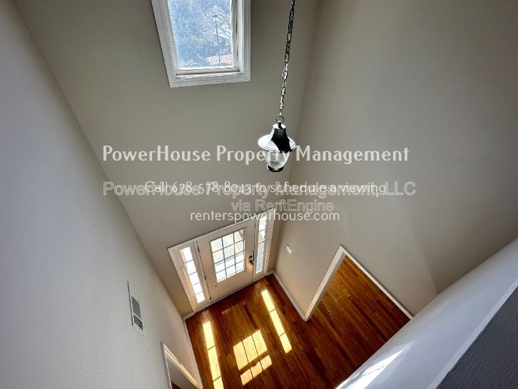 Gallery Image 16