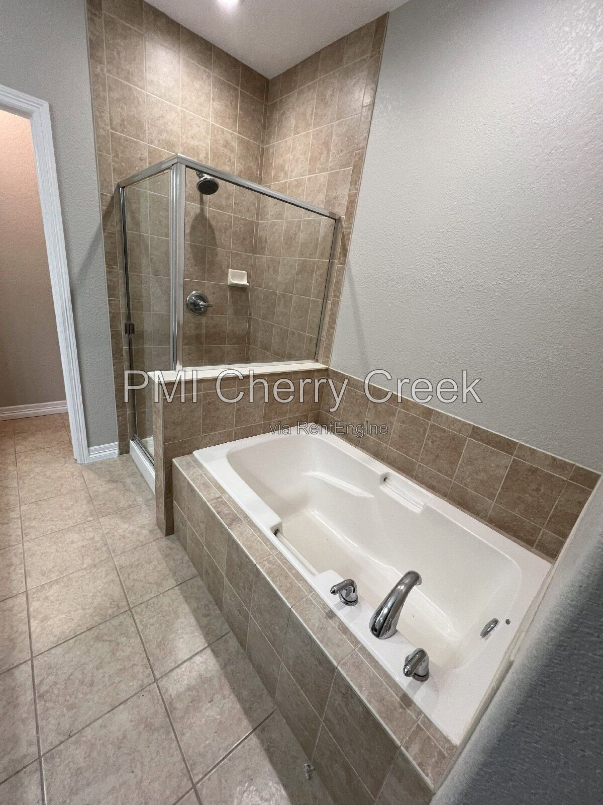 Gallery Image 31