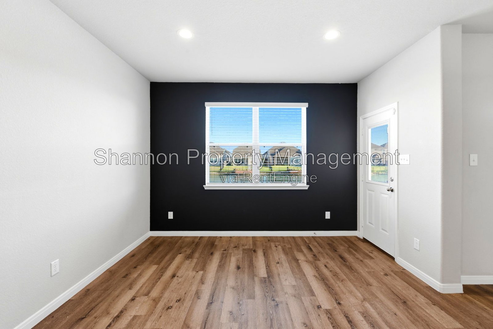 Gallery Image 17