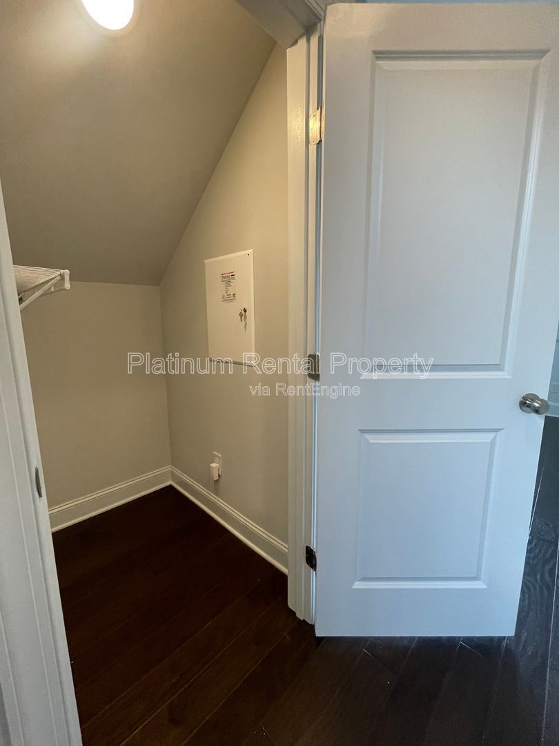 Gallery Image 29