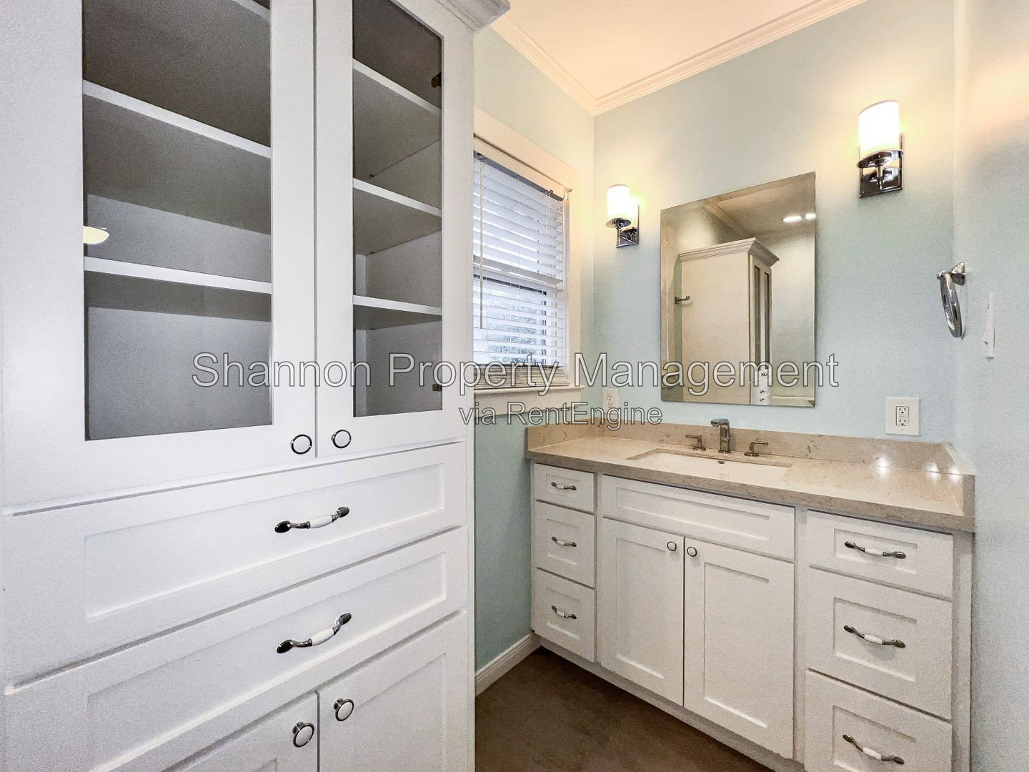 Gallery Image 17