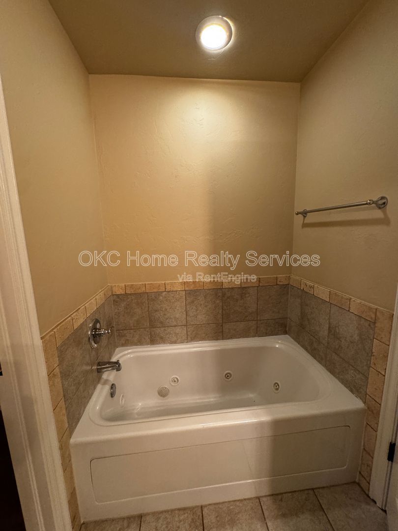 Gallery Image 15