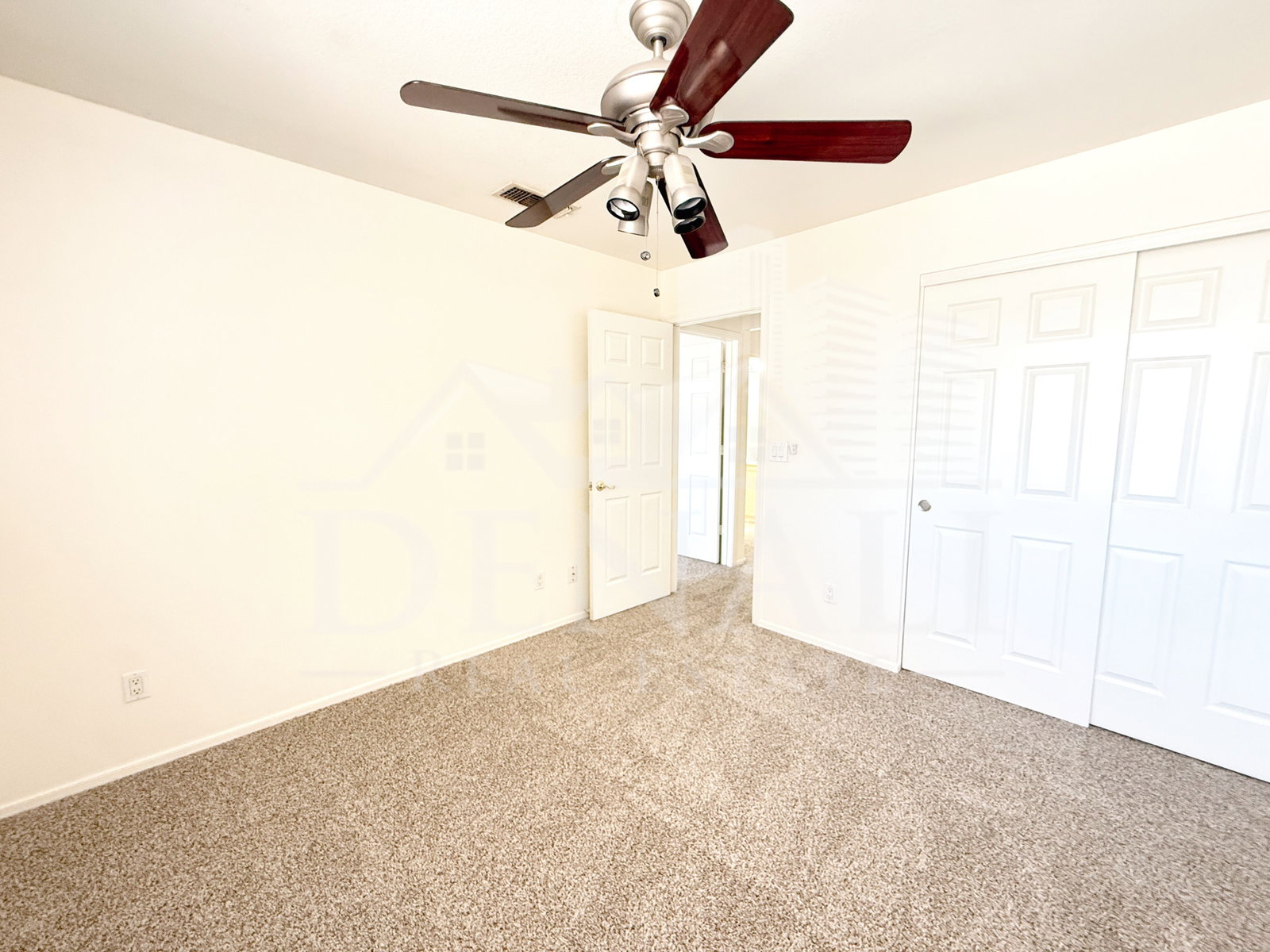 Gallery Image 19