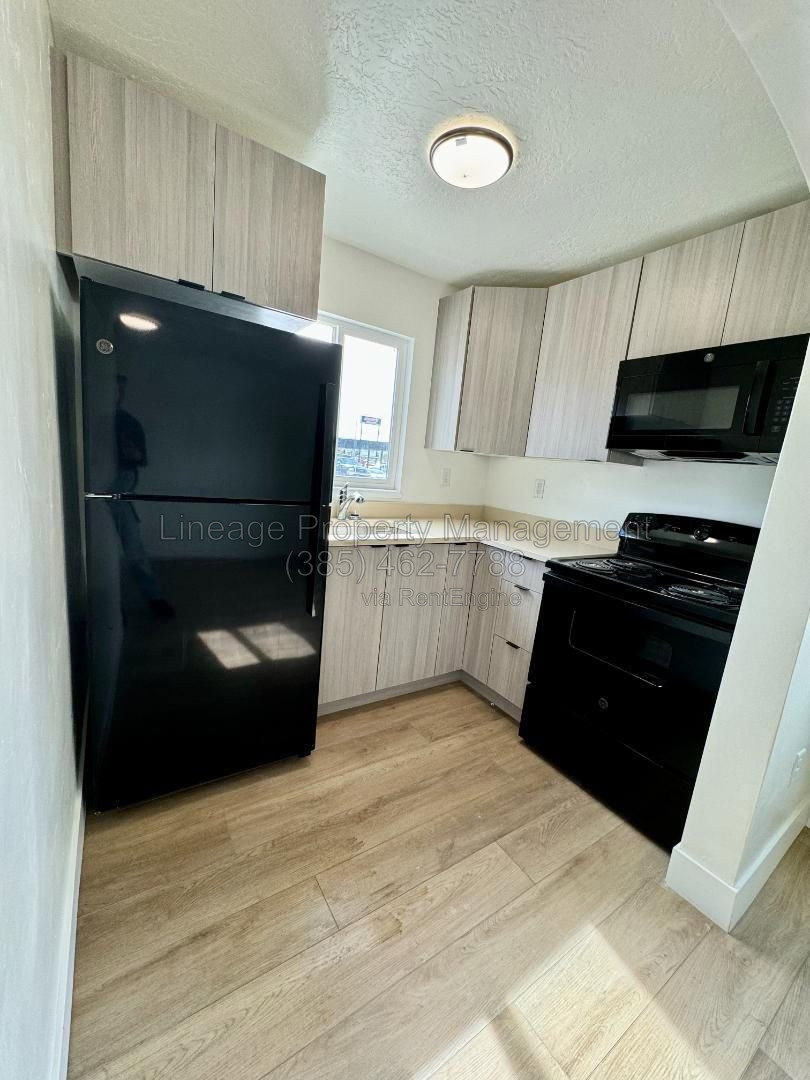 Gallery Image 0
